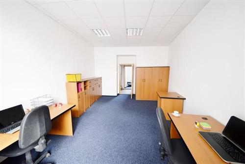 Obrázek projektuSamostatná kancelář 17,1 m2 v admin. budově, P7 - Holešovice
