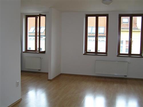 Obrázek projektuPronájem bytu 2+1/B, Praha 7 - Bubeneč