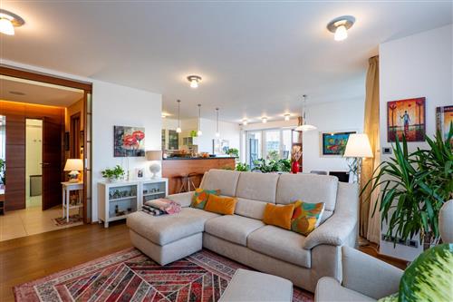 Obrázek projektuSvětlý, prostorný byt 3+kk se 2 terasami a garážovým stáním