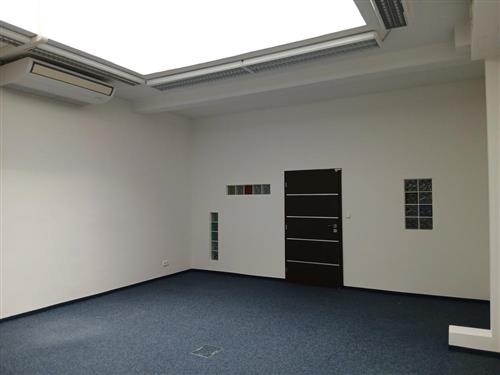 Obrázek projektuSamostatná kancelář 38 m2 v administrativní budově, Praha 4 - Kunratice