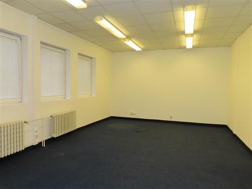Obrázek projektuPronájem kanceláře 33 m2 v administrativní budově, P9 - Běchovice
